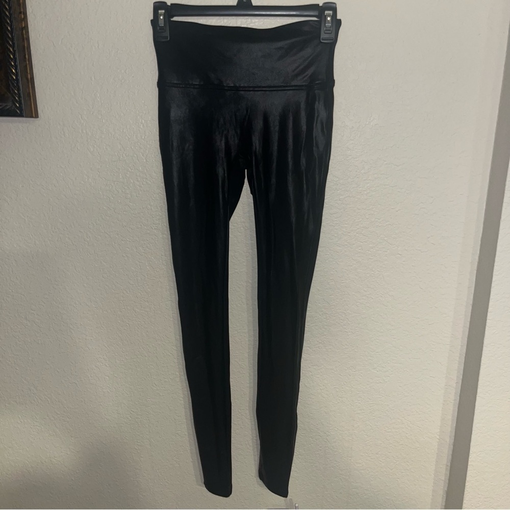Spanx Black Faux Leather Leggings Size Small